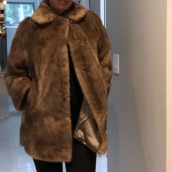 The Most Versatile Fur Coat Ever! - Picture 9 of 16
